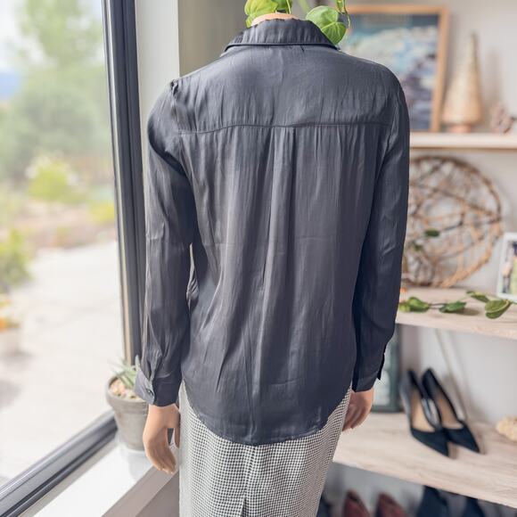 NWT-Miami of Francesca's, Lena’s Black Satin Collared Button Down Shirt, X-Small - Picture 5 of 9